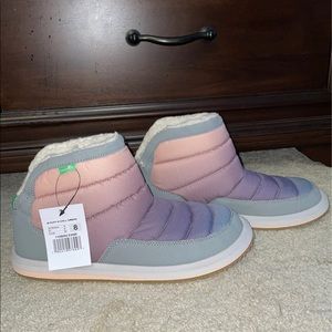 Sanuk Ankle Boots